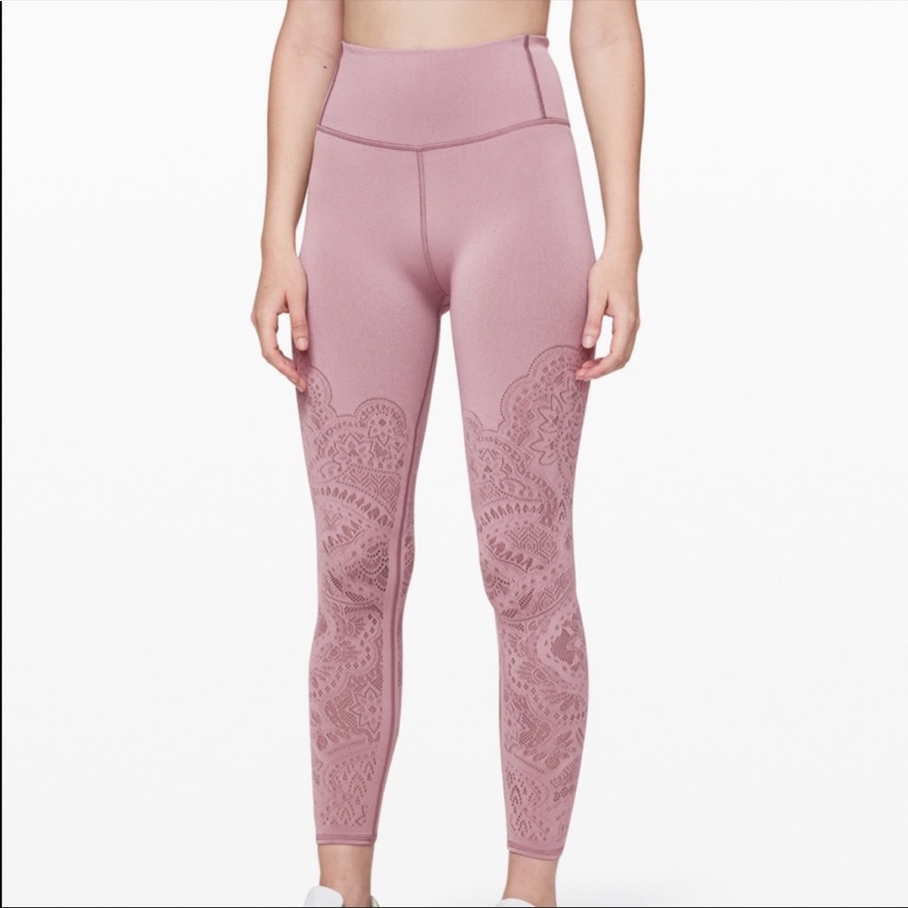 Lululemon Reveal Tight 25” Zen Expression Size 2